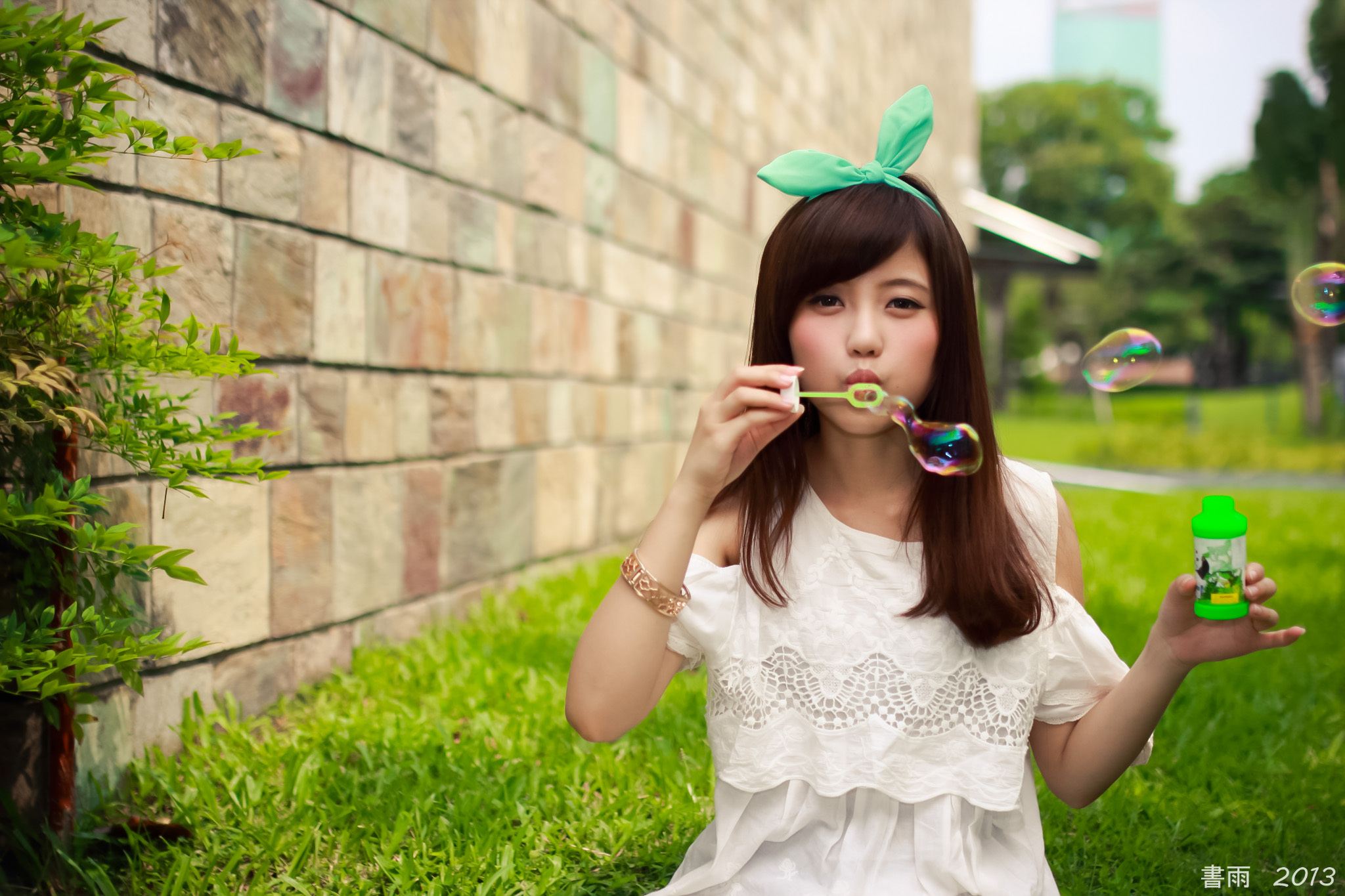 [Beautyleg番外篇]2013-09-14 敏敏国美馆外拍 1